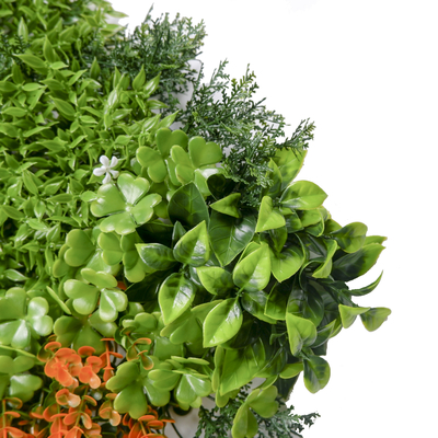 PE Artificial Grass Walls Panels 45mm Hedge PP Woven For Decoration